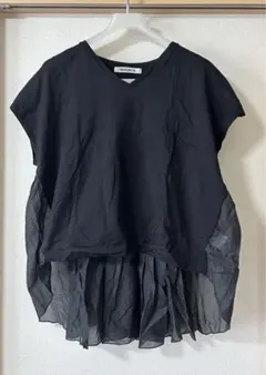 【HERENCIA】デザインＴシャツ　フレンチスリーブ　ブラックのサムネイル