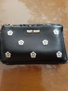 【難あり】✿‬MARY QUANT✿‬カードケース黒マリークワント　名刺　財布