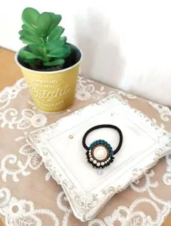 ビーズ刺繍ヘアゴム グリーン＆ネイビー