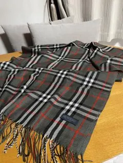 チェック柄マフラー