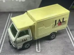 トミカ　いすゞ エルフ 機内食運搬車(JAL)