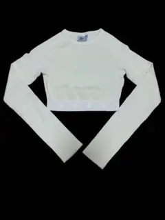 adidas クロップド丈 長袖 リブトップスのサムネイル