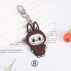LABUBU ラブブ　キーホルダー　ブラウン　茶色