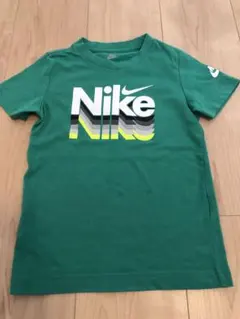 Nike 緑色 ロゴプリント Tシャツ