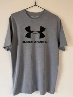 UNDER ARMOUR グレー Tシャツ LG