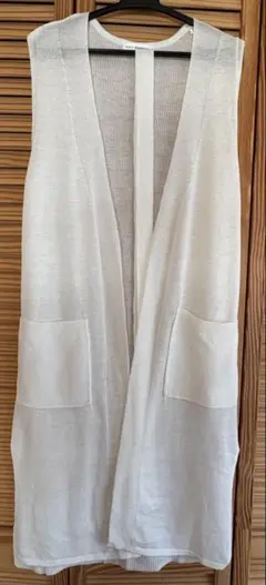a.v.v standard ホワイトニットベスト　ロングジレのサムネイル
