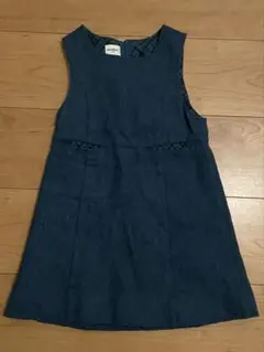 Item thumbnail for item c4b5e902-9e51-4b0e-835a-f1d5f59b6358