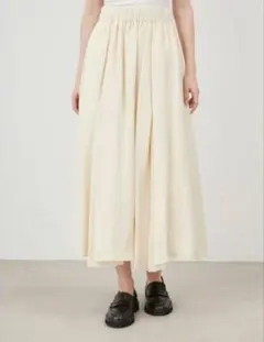 フレア　ウエストゴム　ロングスカート　ギャザー S〜M　オフホワイトのサムネイル