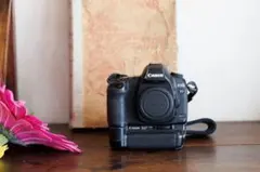 Canon 5DMarkII 本体　グリップ付きのサムネイル