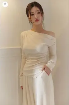 2025年最新】polaura アシンメトリードレープロングスリーブトップスの