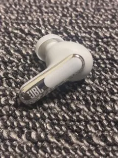 美品 JBL LIVE BEAM3 シルバー 左L 左耳