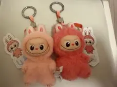 2個セット POP MARTラブブアルファベット ぬいぐるみペンダントUとN