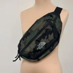 ノースフェイス　ボディバッグ　カモフラージュ柄　　迷彩　ウエストポーチ