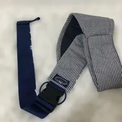 DAKKOLT 抱っこ紐 ストライプ柄 ネイビー