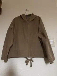 BEGUM ベージュ　マウンテンパーカー　ロールアップ袖