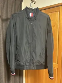 トミーヒルフィガー ブラック ジャケット　L メンズ