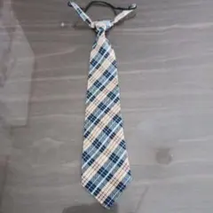 キッズ用ネクタイ　簡単装着ネクタイ　ゴム付きネクタイ