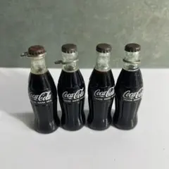 昭和レトロ　コカコーラミニボトルキーホルダーのサムネイル
