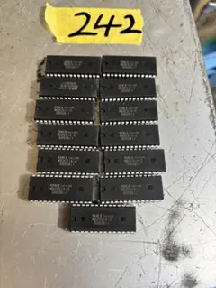 ICチップ　55点　MCM68B10P 7931 まとめ大量セット ICチップ 55点 MCM68B10P 7931 まとめ大量セット - メルカリ