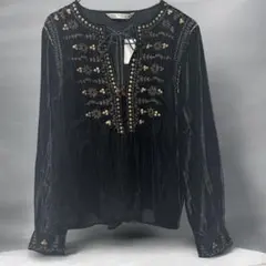 ZARA エンブロイダリー　タグ付き　Mサイズ ベルベット　ベロア　黒　金