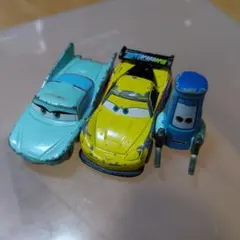 カーズ ミニカーセット フロー、グイド、ジェフゴルベット