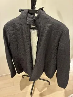 ディズニー　キルティングジャケット　フード付きXLサイズ