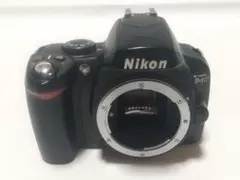 Nikon D40 デジタル一眼レフカメラ 本体のサムネイル