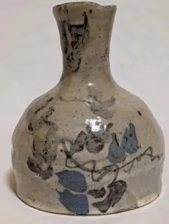 唐津焼 一輪挿し？とっくり？どっしり 和洋室 飾りにも - メルカリ