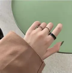 【新商品】　レディース　シルバー　3個セット　アクセサリー　リング　お洒落　黒