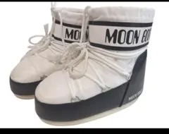 ことり MOON BOOT ムーンブーツ 白 36/38 23/25 MOON BOOT(ムーンブーツ) - 海外通販のBUYMA
