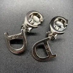 Dior ディオール　アルファベット　CDロゴ　イヤリング シルバー