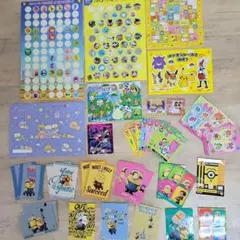 シールまとめ売り　ミニモン　すみっコぐらし　マリオ　ドラえもん　イロイロ