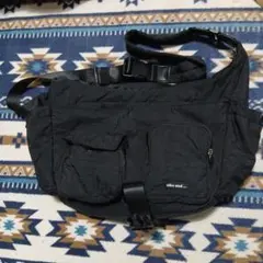 niko and ... ブラック ショルダーバッグ