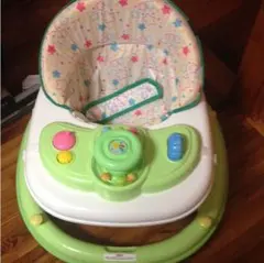歩行器のサムネイル