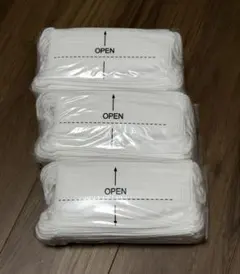 不織布マスク 白 180枚 60枚×3袋 未使用品