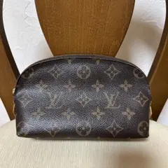 LOUIS VUITTON モノグラム ポーチのサムネイル