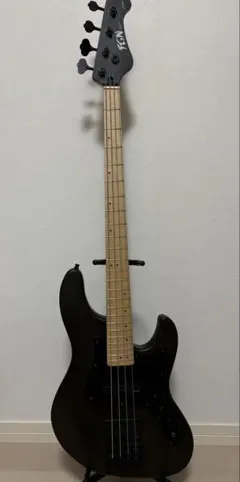 Item thumbnail for item f6136c76-544d-45ba-b3c8-b6d0e7ec5ca7