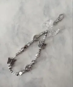 韓国風　シルバービーズストラップ♡蝶々×ハート×星 リボン付き