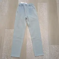 新品☆コムサイズム　スーパーブリーチ　のびのびパンツ140㎝のサムネイル