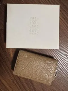 マルジェラ　キーケース　ベージュ