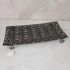 アイアン製葉模様トレイ 約39.5cm x 18.5cm