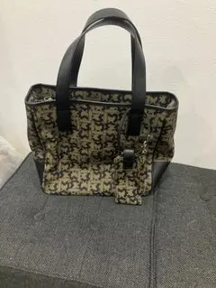 Item thumbnail for item fd401dbf-58f4-4ec5-aa9c-54280dc2fa2b