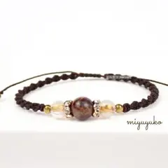 Item thumbnail for item 162aea33-ee47-429e-a34b-b305c801070b