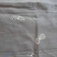 ミナペルホネン　ちょうちょ　リネン　生地