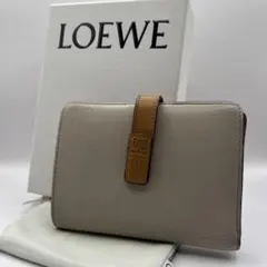 ✨美品✨ロエベ 二つ折り財布　パーティカルウォレット　アナグラム　スナップボタン