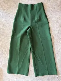 美品　ZARA グリーン ワイドパンツ