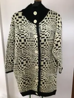 Item thumbnail for item 2bf80897-0841-4c83-8c24-00d6055b9bd6