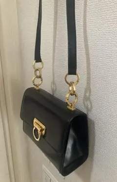 Salvatore Ferragamoサルヴァトーレフェラガモショルダーバッグ