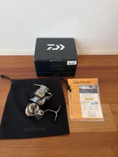 Daiwa ミリオネアCT SV 70SHL ウッドハンドルノブ/ドラグ音付き - メルカリ