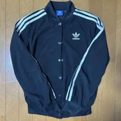 adidas黒ジャケット